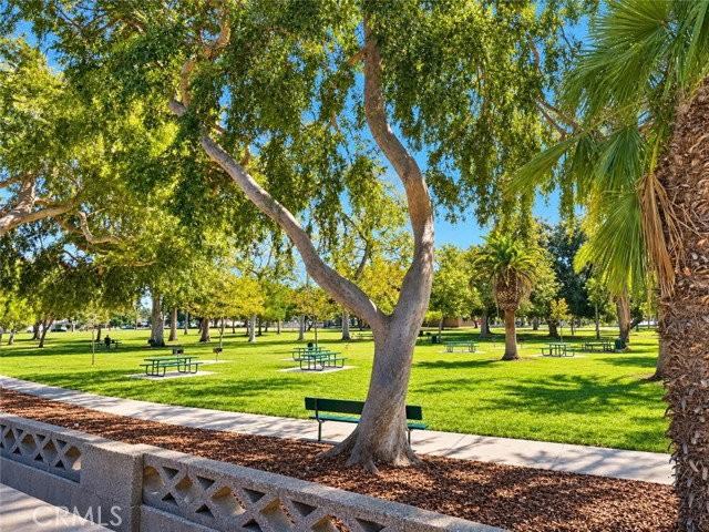 1638 W Alomar Ave - Photo 2 of 8
