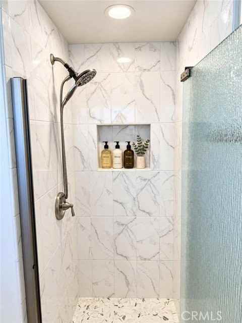 1638 W Alomar Ave - Photo 6 of 8