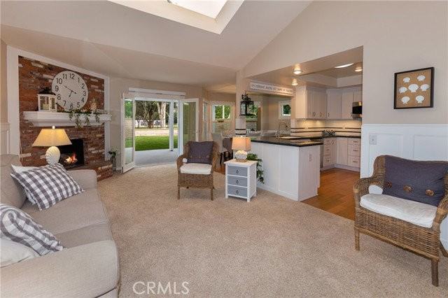 31152 Via Cristal - Photo 2 of 8
