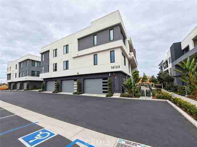 16123 Dawn Way