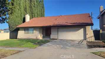 featured image of 2795 W Tola Ave