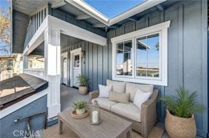 featured image of 826 S Coast Hwy #B