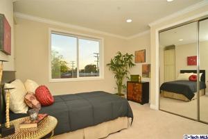 featured image of 2597 N Lincoln St