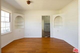 548 El Medio Ave - Photo 3 of 8