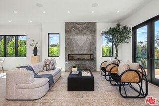 16011 Miami Way - Photo 6 of 8