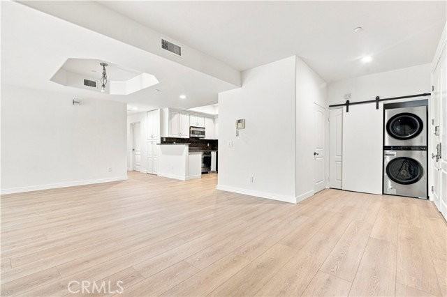8555 Cashio St #101 - Photo 3 of 8
