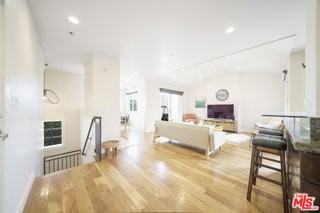 642 Hermosa Ave - Photo 2 of 8