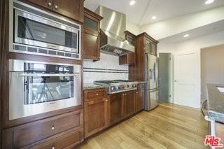 642 Hermosa Ave - Photo 6 of 8