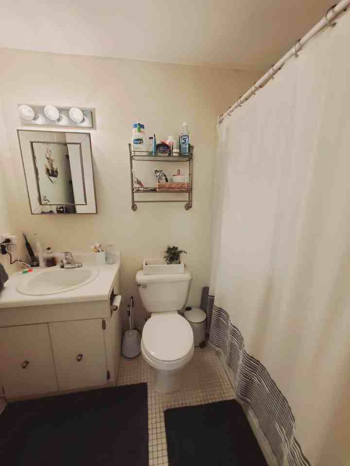 51 Schuyler Ave #7 - Photo 6 of 8