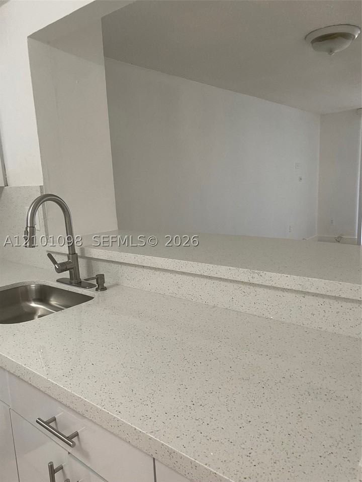 19825 Sw 114th Ave #124-5 - Photo 5 of 15