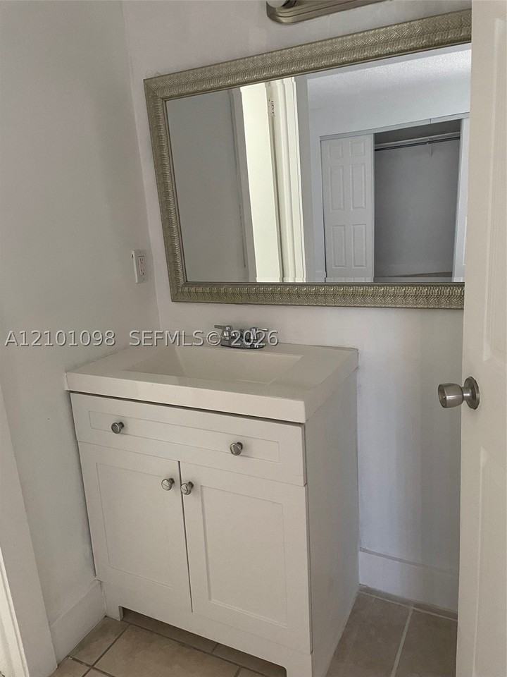 19825 Sw 114th Ave #124-5 - Photo 6 of 15