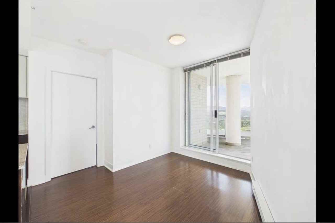 5000 Hazel Street - Photo 4 of 18
