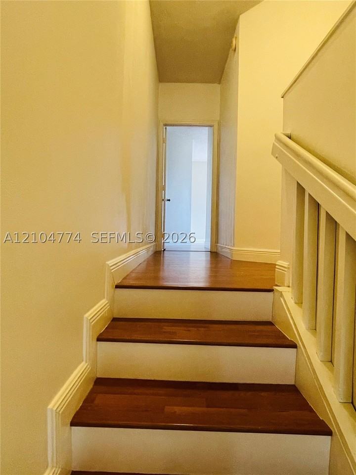 1503 Veracruz Ln #5-14 - Photo 6 of 19
