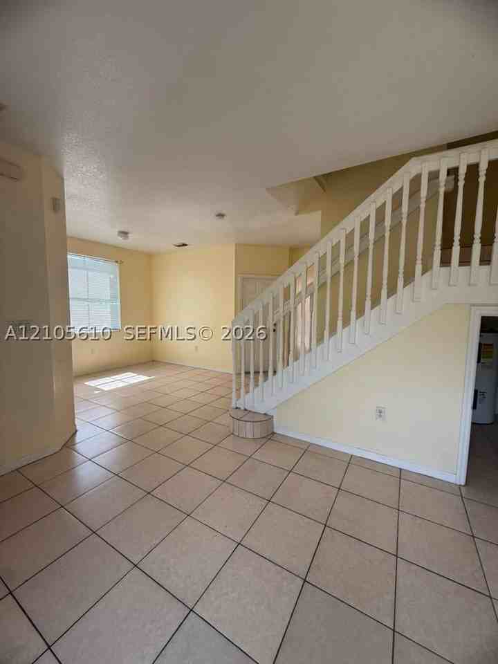 10870 Sw 243rd Ln - Photo 5 of 23