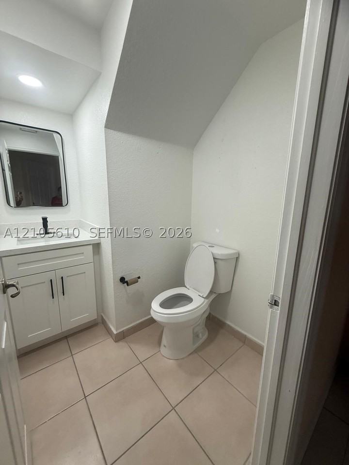 10870 Sw 243rd Ln - Photo 7 of 23