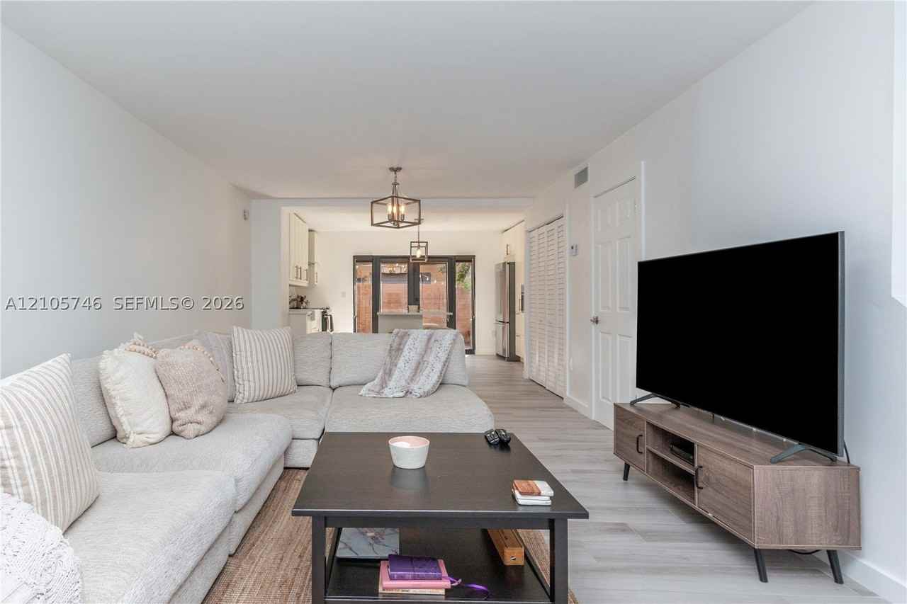 7818 Sw 102nd Ln - Photo 5 of 30