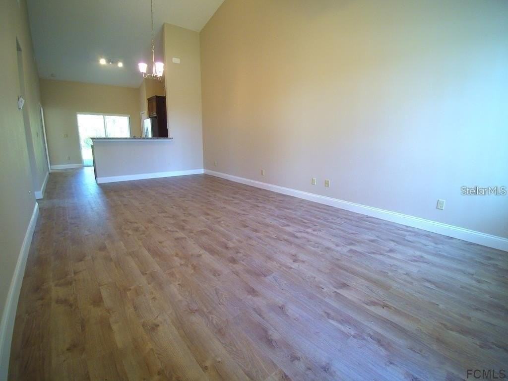 13 Wood Amber Ln #B - Photo 3 of 17