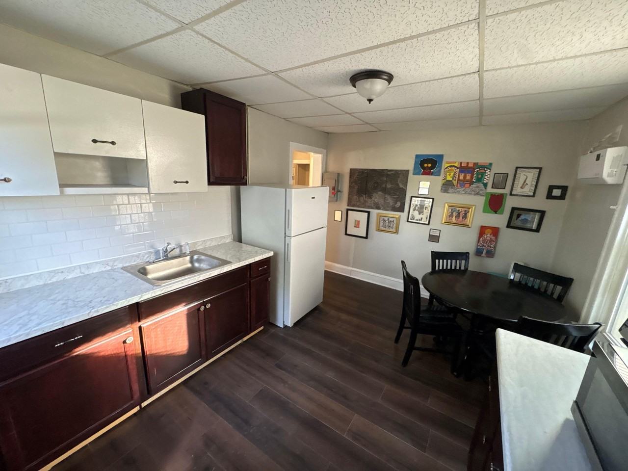Fernhill Ave - Photo 6 of 42