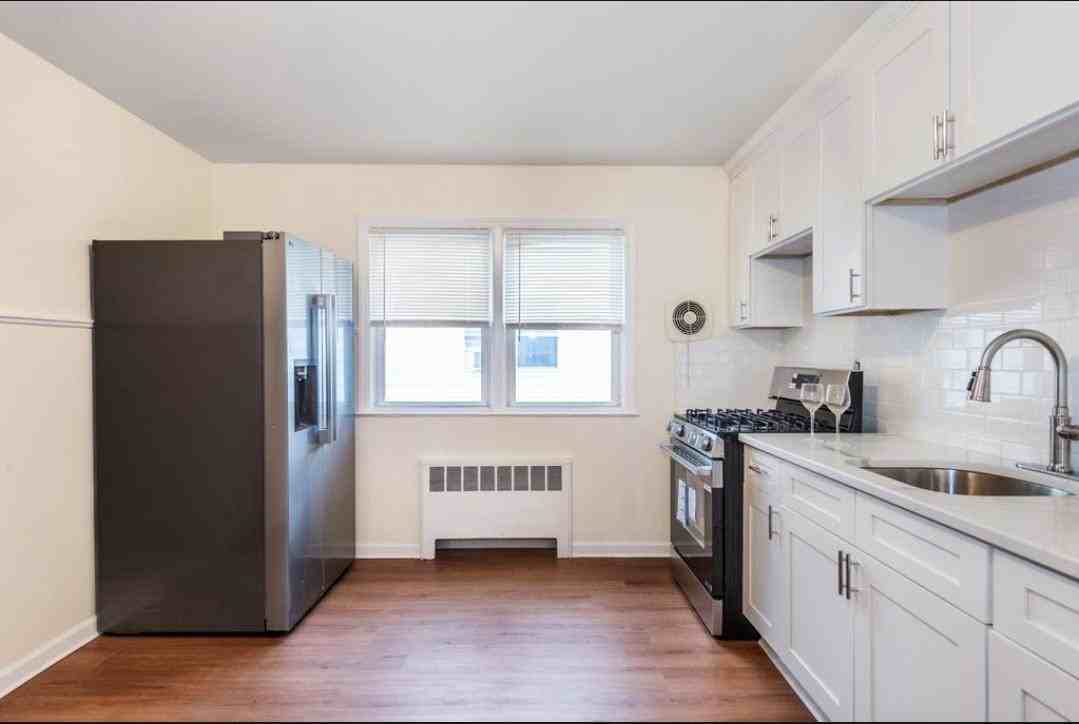Mckay Ave - Photo 2 of 4