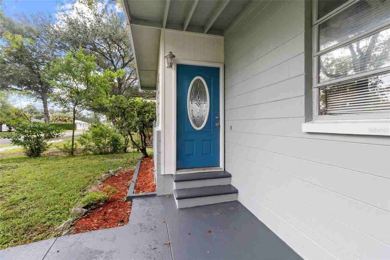 1650 49th Ave N - Photo 5 of 23