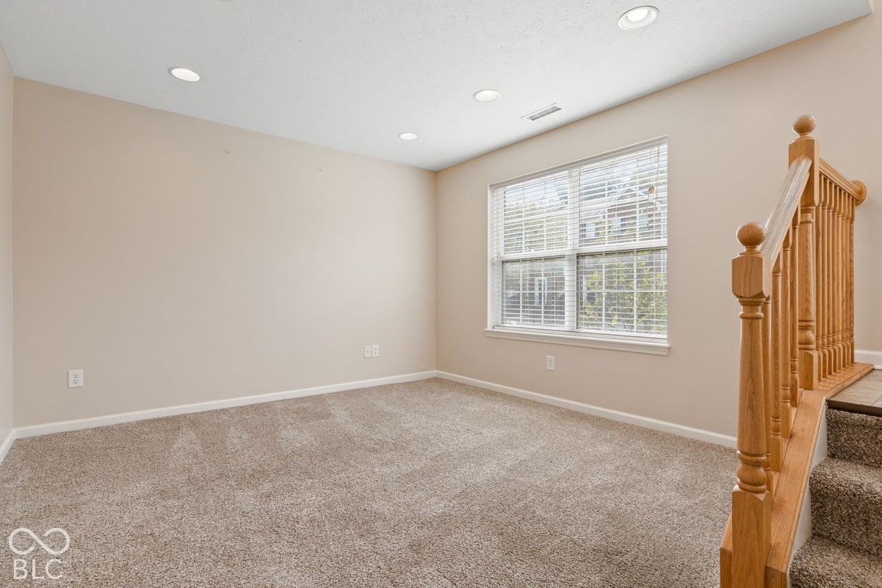 962 Rosalind Pl - Photo 7 of 45