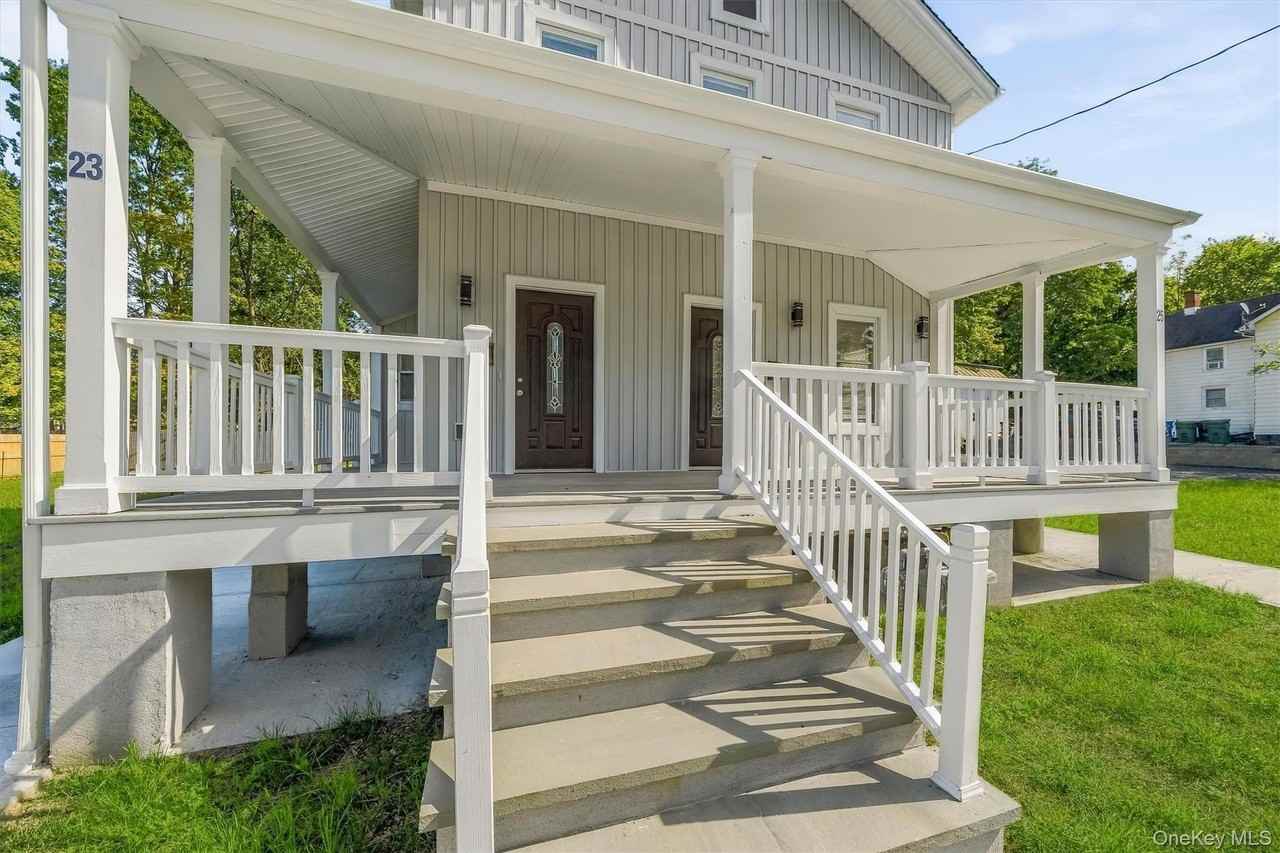 25 Orange Ave - Photo 2 of 19