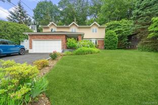 44 Sandy Hollow Rd - Photo 1 of 1