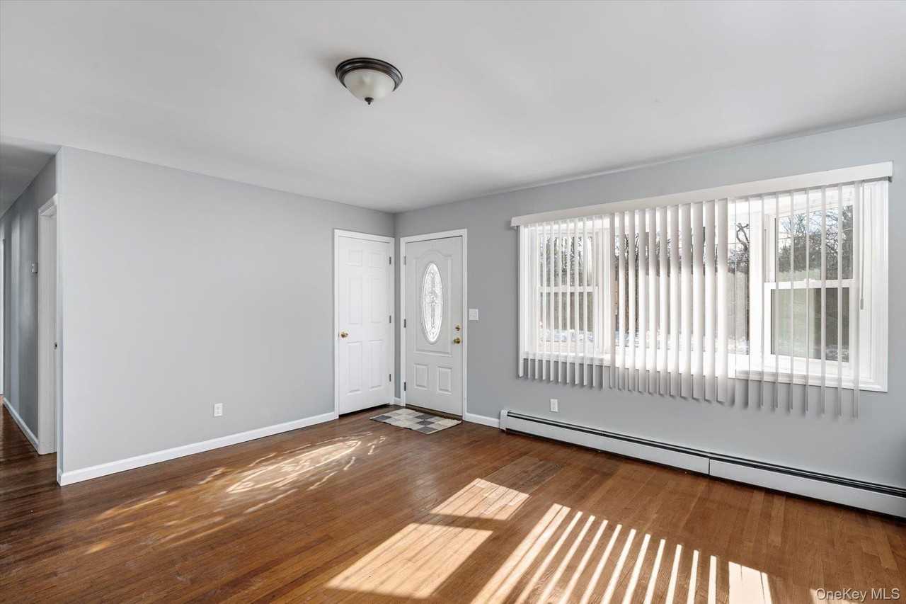 93 Garfield Blvd #93 - Photo 7 of 17