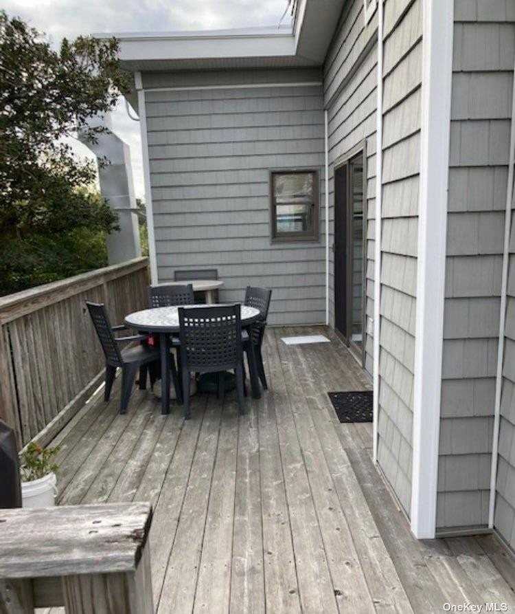 44 E Bayview Ave - Photo 7 of 8