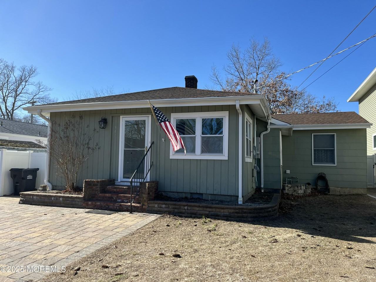 544 Pacific Ave - Photo 3 of 19