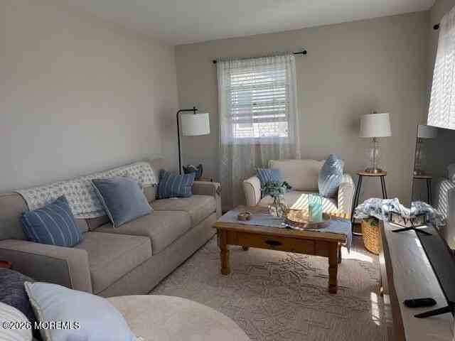 831 Anchor Dr - Photo 7 of 21