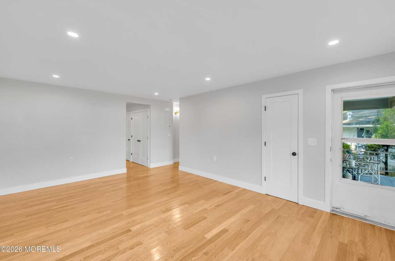 7 Bellflower Ct - Photo 4 of 45