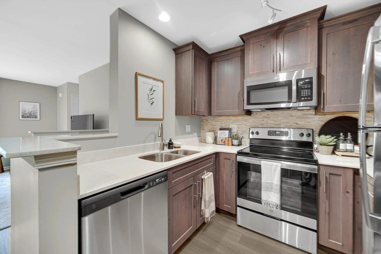 188 Bach Ct #188 - Photo 6 of 31
