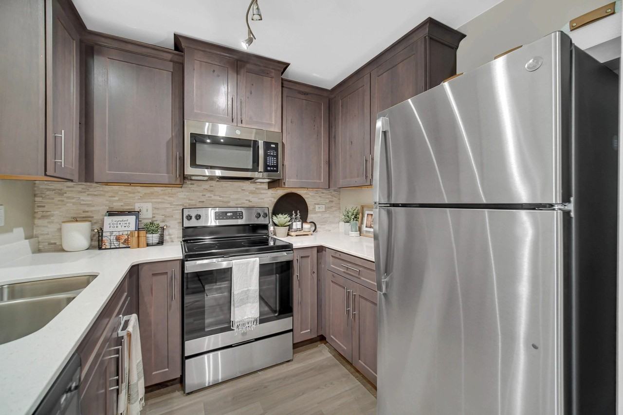 188 Bach Ct #188 - Photo 7 of 31