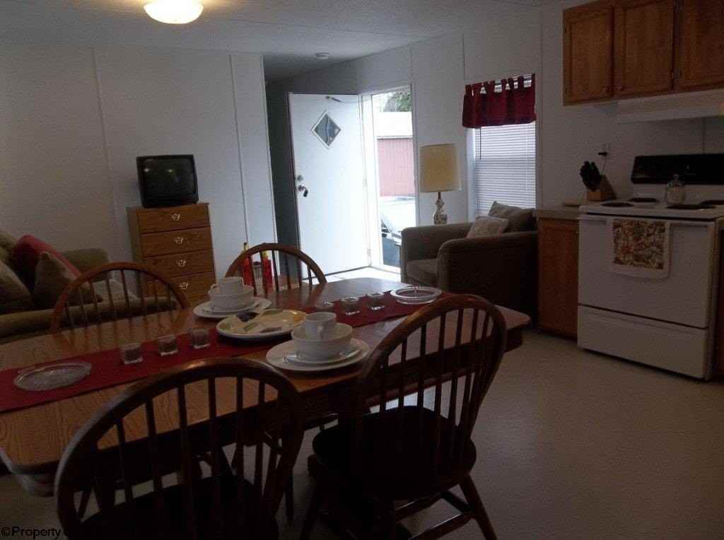 21D Sedgwick St - Photo 7 of 14