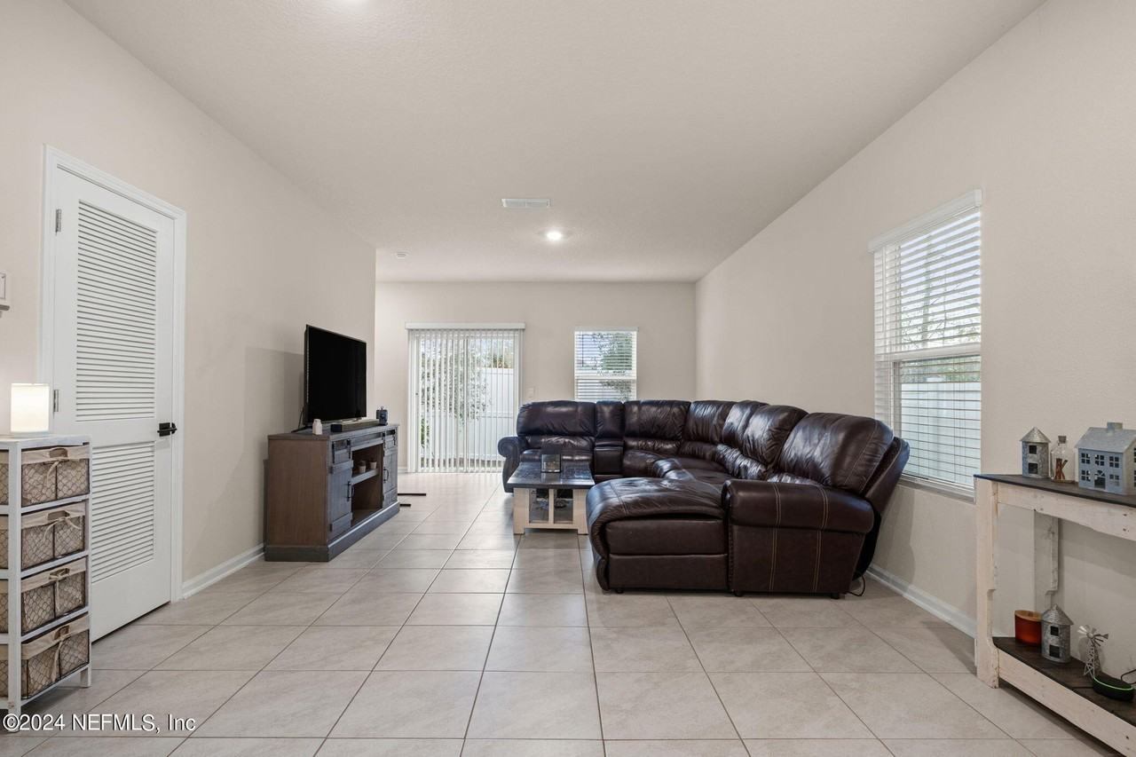 991 Observatory Pkwy - Photo 5 of 12