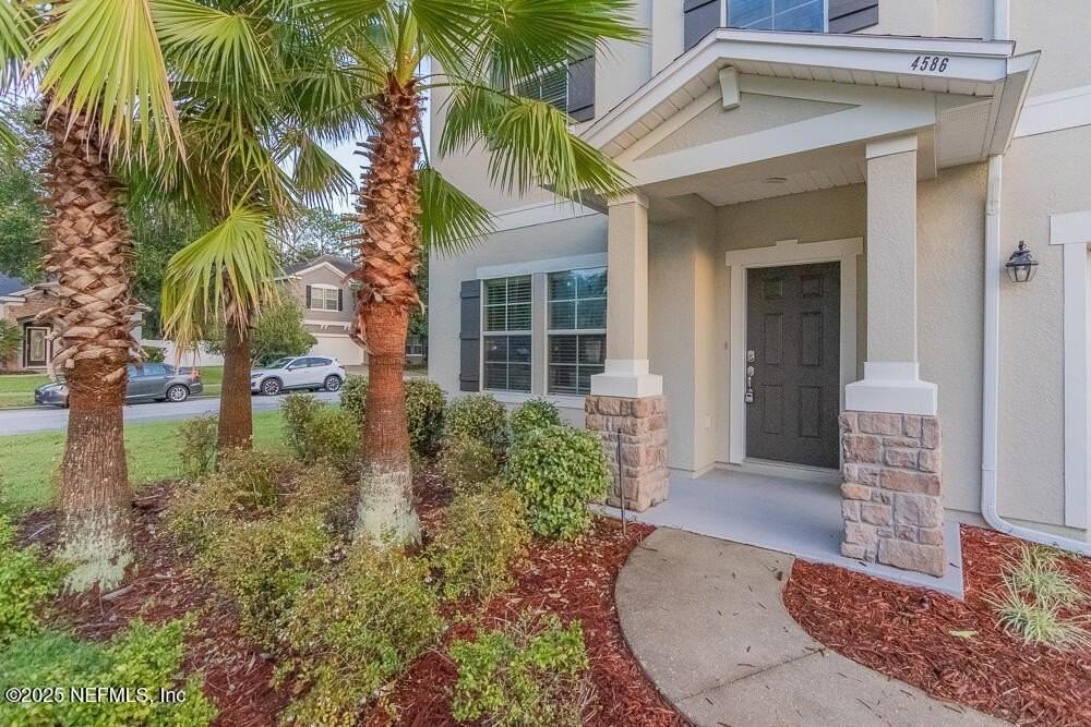 4586 Temple Lakes Dr - Photo 4 of 50