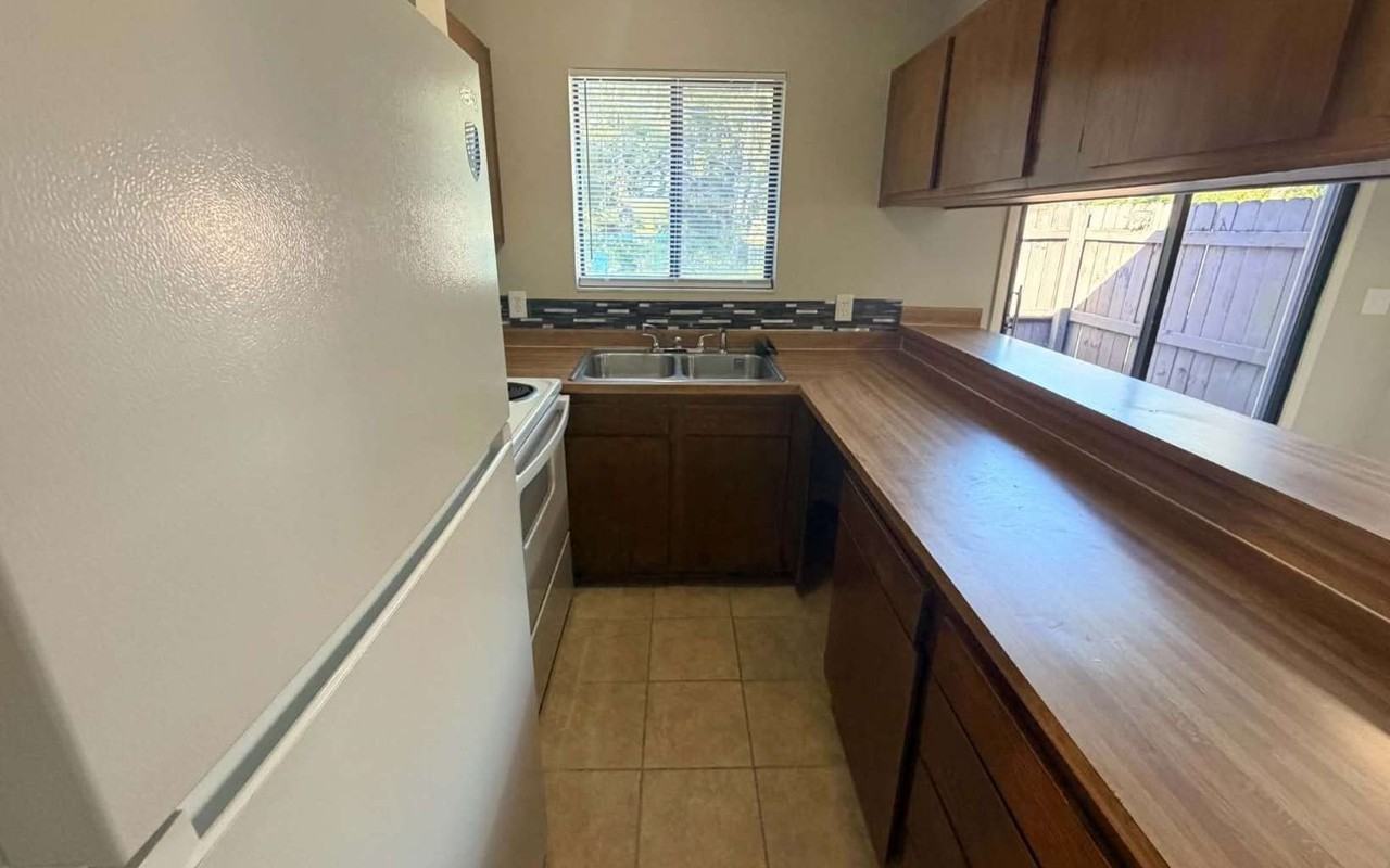 3873 NW HUNTSBORO 103 - Photo 3 of 8