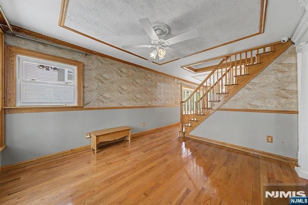 92 Blauvelt Ave - Photo 6 of 49