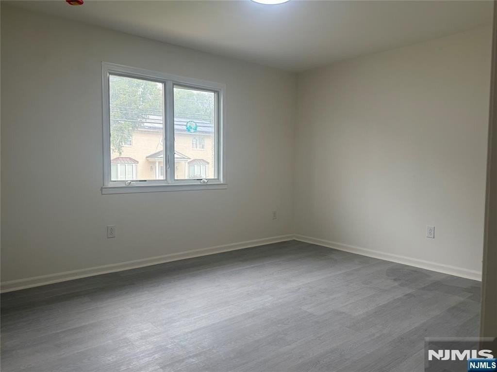 148 Church St - Photo 6 of 15