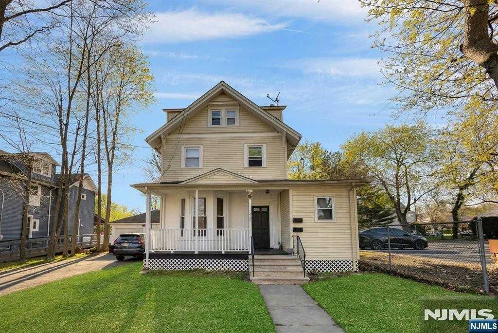 460 Orchard St #2 - Photo 2 of 22