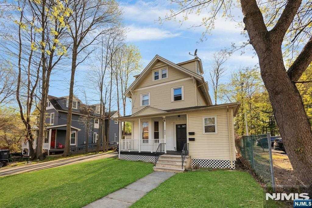 460 Orchard St #2 - Photo 4 of 22
