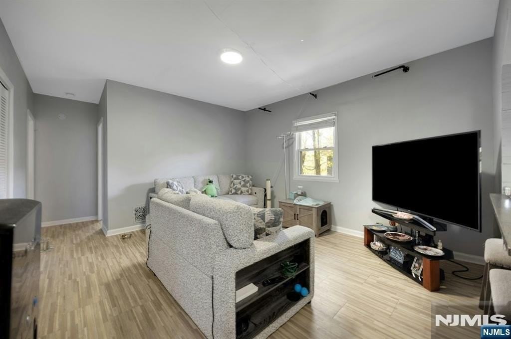 460 Orchard St #2 - Photo 7 of 22
