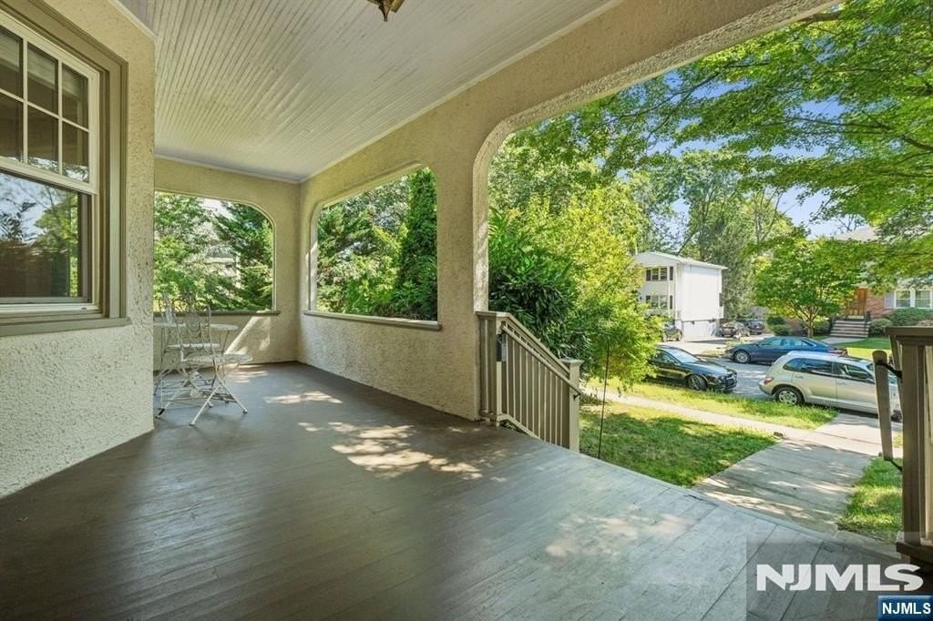 132 Midland Ave #2 - Photo 2 of 4
