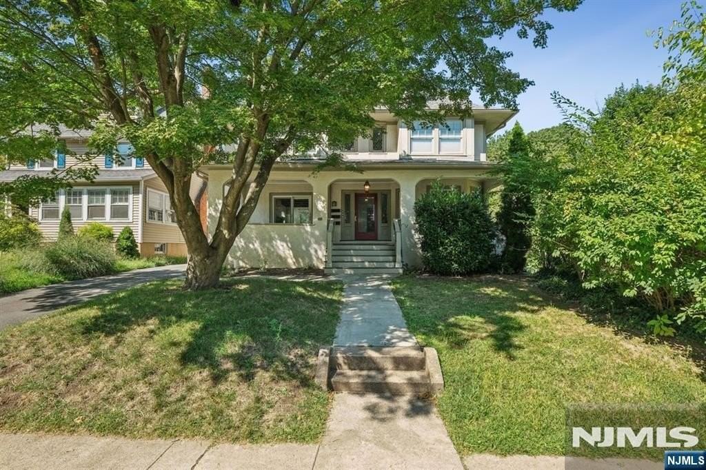 132 Midland Ave #2 - Photo 4 of 4
