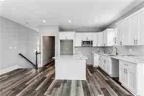 2734 Iberville St - Photo 2 of 8