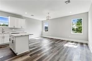 2734 Iberville St - Photo 3 of 8