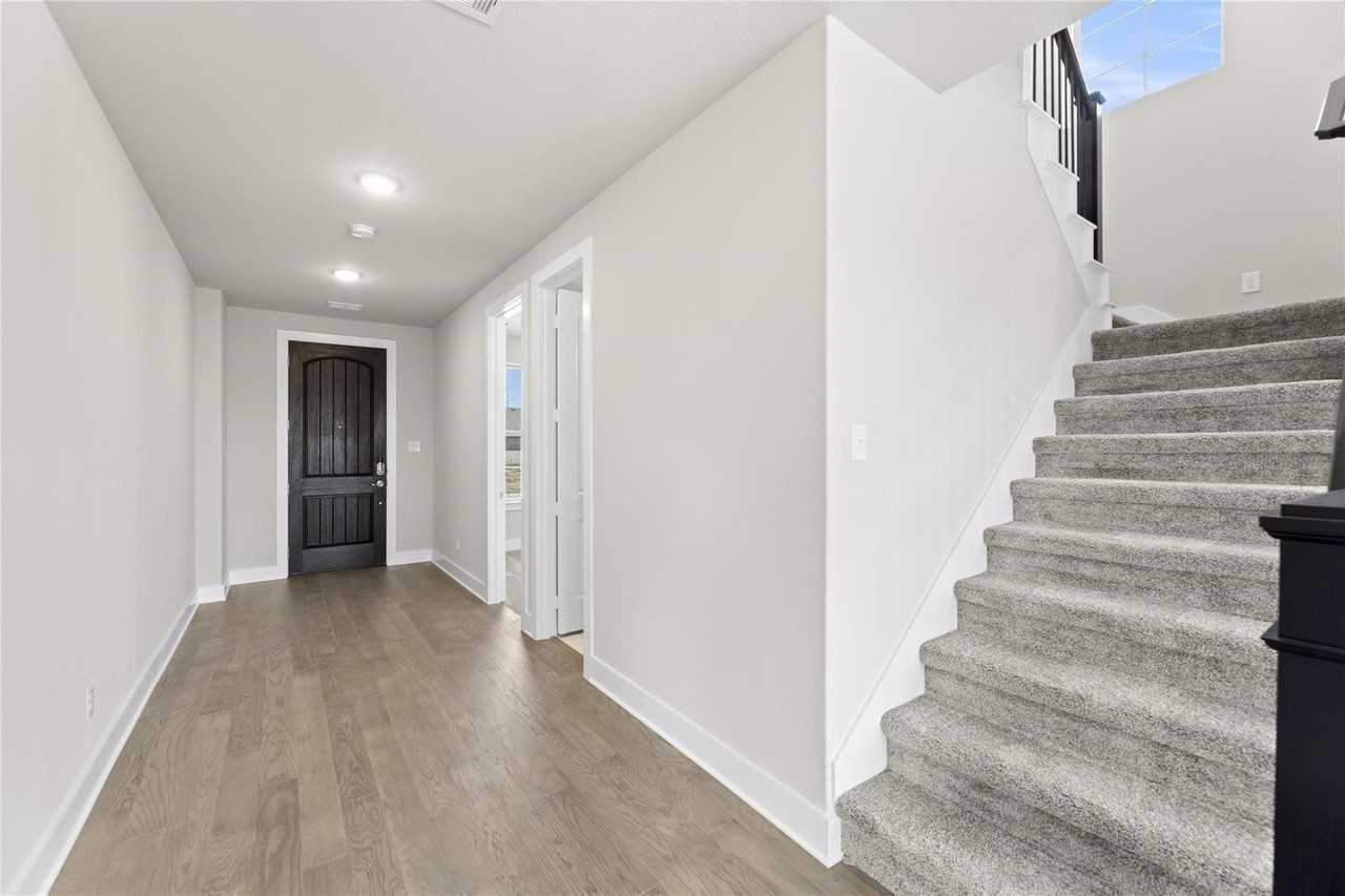 5104 Doliver Dr - Photo 2 of 19