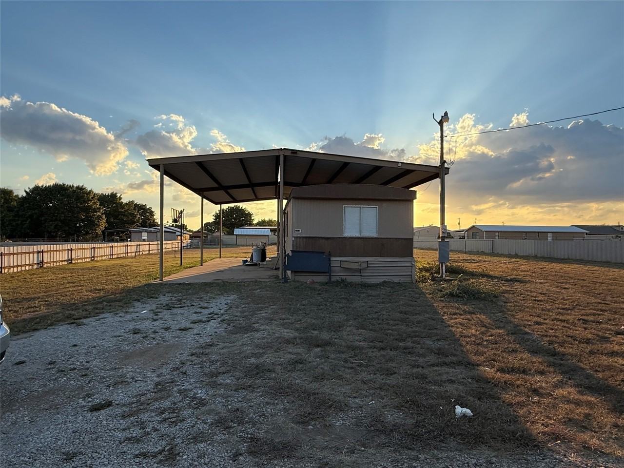 3304 Hidalgo Rd #B - Photo 7 of 20