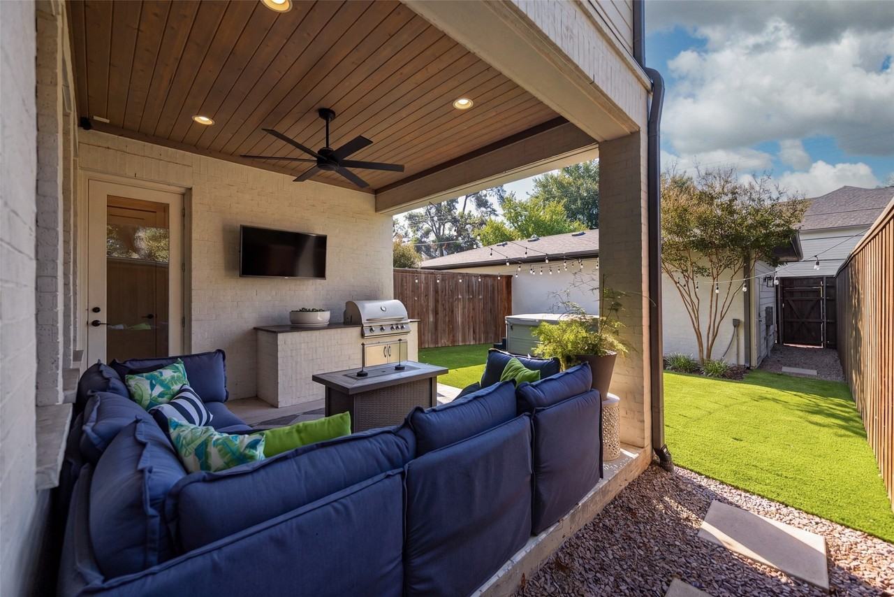 5622 Matalee Ave - Photo 4 of 23